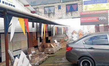 VENTA AMPLIAS BODEGAS COMO UNIDADES INDUSTRIALES COMERCIALES, DE 3726⁸ MTRS. APTOXIMADOS, APTOS PARA LOCALES COMERCIALES TOTALMENTE GRANDES, PRECIO OFERTA VALOR DE VENTA. $ 980.000 MUY NEGOCIABLES.