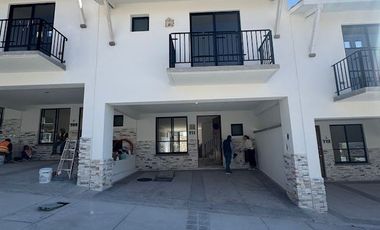 RENTA DE CASA EN LOMBARDIA EN ZONA NORTE