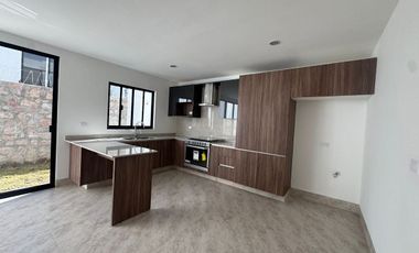 RENTA DE CASA EN LOMBARDIA EN ZONA NORTE