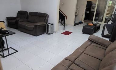 Disewakan Rumah Siap Huni Taman Semanan Indah