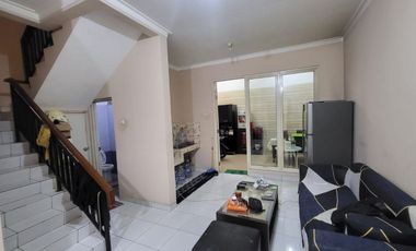 Disewakan Rumah Siap Huni Taman Semanan Indah