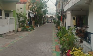 Tanah Manyarejo Manyar Gresik Dijual cepat B.U Poll 100 m Jl. Raya