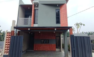 SISA 3 UNIT !! Rumah Strategis Free All Biaya Dekat Pintu Tol Pamulang Tangsel