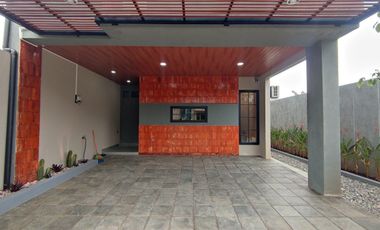 SISA 3 UNIT !! Rumah Strategis Free All Biaya Dekat Pintu Tol Pamulang Tangsel