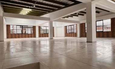 Se arrienda amplia bodega en Santa Rosa de cabal 250 m² fácil acceso