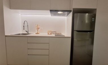 Disewakan 1BR AKR Gallery West – Scandinavian Minimalist, Unit Luas Convert 2BR Hook