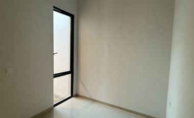 FOR RENT  PARK SUNRISE HOUSING