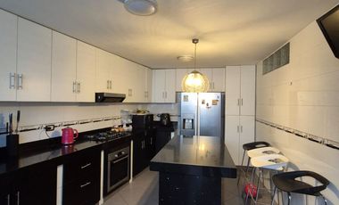 Higuereta Premium: Casa Grande para Familia u Oficina – $3,500