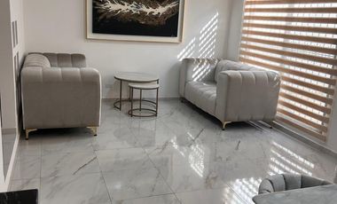 CASA EN RENTA AREA TABASCO 2000