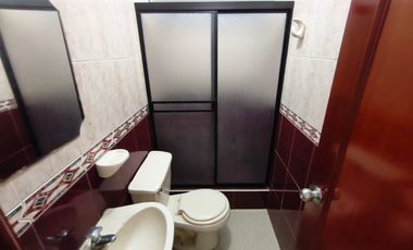 Vendo casa cerca de universidad  Via a La Costa