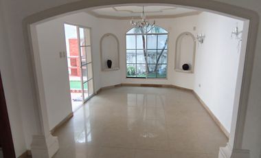 Vendo casa cerca de universidad  Via a La Costa