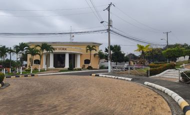 Vendo casa cerca de universidad  Via a La Costa