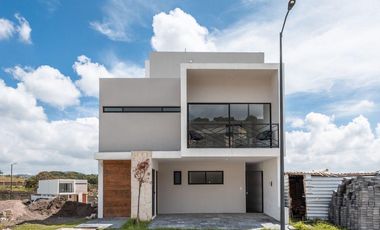 CASA EN VENTA 3 RECAMARAS SAUCO HARAS PUEBLA