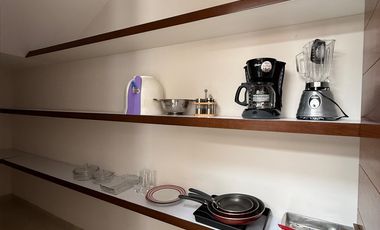 Casa de una planta amueblada en renta en Jardines del Campestre