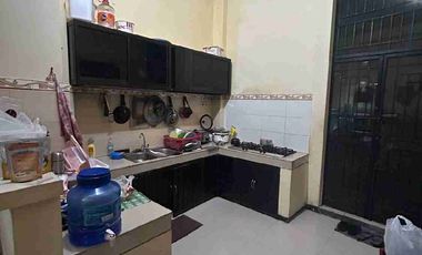 Rumah 2 Lantai + Tanah belakang bentuk L