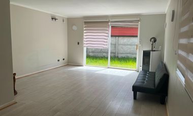 SE ARRIENDA CASA EN VALLE VOLCANES PUERTO MONTT