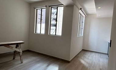 RENTA CARSO LA NACIONAL en el CENTRO HISTORICO frente a Bellas Artes