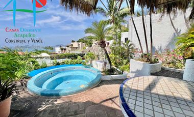 ¡Residencia de lujo con alberca y jacuzzi privados en Marina Brisas!