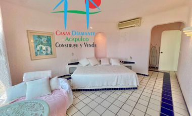 ¡Residencia de lujo con alberca y jacuzzi privados en Marina Brisas!