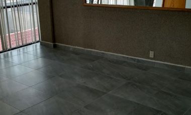 Muy elegante oficina corporativa en esquina muy amplia 4 privados y lobby, es todo el 2o piso