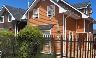 SE VENDE CASA EN MIRADOR DE PUERTO VARAS