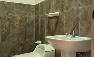 VENTA DE CASA EN URB. LAS CAMELIAS