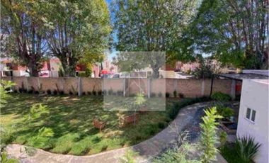 VENTA DE CASAS FRACC LAS LUNAS 3 CUAUTLANCINGO SALÓN DE USOS MÚLTIPLES  ÁREAS VERDES JUEGOS INFANTILES ROOF GARDEN CON PÉRGOLA  CERCA DE PUERTA 3 de VW