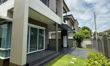 Prime Location on Kanchanaphisek Ring Road — Only 5 Minutes to Fashion Island! For Sale: Sena Park Grand Ramindra (62 sq.wah | Green Smart Design |