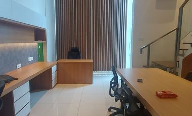 (JT) Dijual SOHO Roseville 2 Lantai
