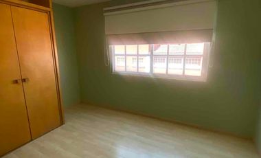 Con mantenimiento incluido octavo piso