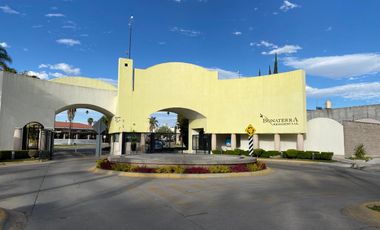 Estupenda casa en VENTA en 