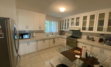 Estupenda casa en VENTA en 