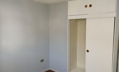 Casa de 2 Pisos 2 Dormitorios y 2 Baños – EN VENTA