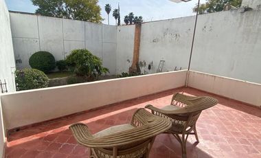 Gran Oportunidad excelente Casa en VENTA en Primo verdad zona centro con local comercial