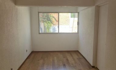 Casa en Renta, Ciudad Satelite, Circuito Novelistas, Naucalpan, Excelente Estados