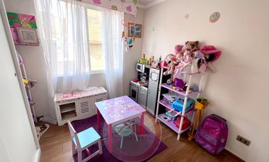 Casa venta 4 dormitorios, en condominio, Santa Marta de Huechuraba