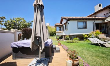 LOMAS EN EXCLUSIVIDAD 5D-6B- 2 SALAS ESTAR- PATIO-