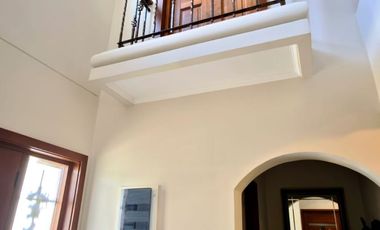 LOMAS EN EXCLUSIVIDAD 5D-6B- 2 SALAS ESTAR- PATIO-