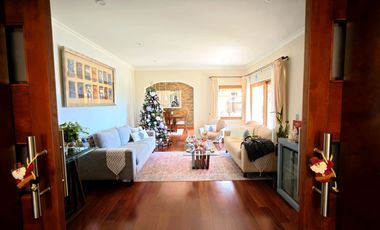 LOMAS EN EXCLUSIVIDAD 5D-6B- 2 SALAS ESTAR- PATIO-