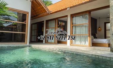 Villa Freehold 3 Kamar Tidur di Kerobokan Seminyak Dekat Trans Hotel - VSKT