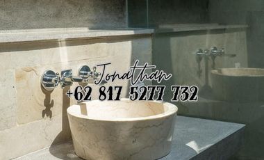 Villa Freehold 3 Kamar Tidur di Kerobokan Seminyak Dekat Trans Hotel - VSKT