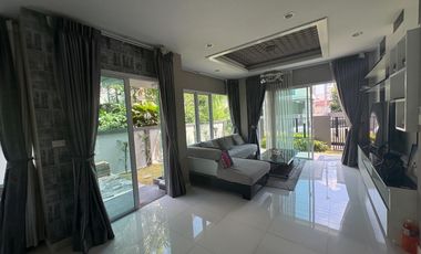 Prime Location on Kanchanaphisek Ring Road — Only 5 Minutes to Fashion Island! For Sale: Detached House at Sena Park Grand Ramindra (60 sq.wah