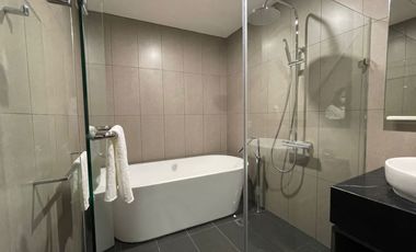 Yukata Suites 3BR Furnish Alam Sutera Tangerang Private Lift Murah