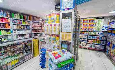 EDIFICIO COMERCIAL O MULTIFAMILIAR EN VENTA, SUR DE QUITO, AV. ALONSO DE ANGULO A 1 MINUTO DEL REDONDEL DE LA VILLAFLORA FRENTE AL BANCO INTERNACIONAL