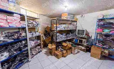 EDIFICIO COMERCIAL O MULTIFAMILIAR EN VENTA, SUR DE QUITO, AV. ALONSO DE ANGULO A 1 MINUTO DEL REDONDEL DE LA VILLAFLORA FRENTE AL BANCO INTERNACIONAL