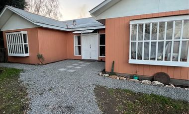 Oportunidad en Angol! Casa rebajada! 4D2B Orilla 🛣️ con 800m2 de terreno