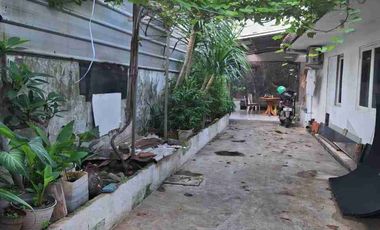 RUMAH SEWA HAJINAWI KEBAYORAN BARU JAKARTA SELATAN
