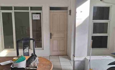 RUMAH SEWA HAJINAWI KEBAYORAN BARU JAKARTA SELATAN