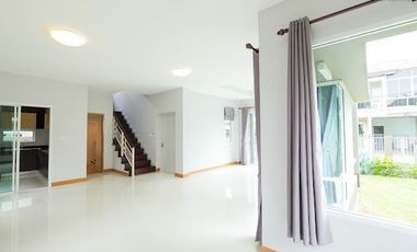 For Sale: Detached Houses at Sena Park Grand Ramindra (122 sq.wah | 6 Bedrooms | 6 Bathrooms | 4 Parking | Green Smart Design