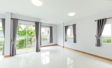 For Sale: Detached Houses at Sena Park Grand Ramindra (122 sq.wah | 6 Bedrooms | 6 Bathrooms | 4 Parking | Green Smart Design
